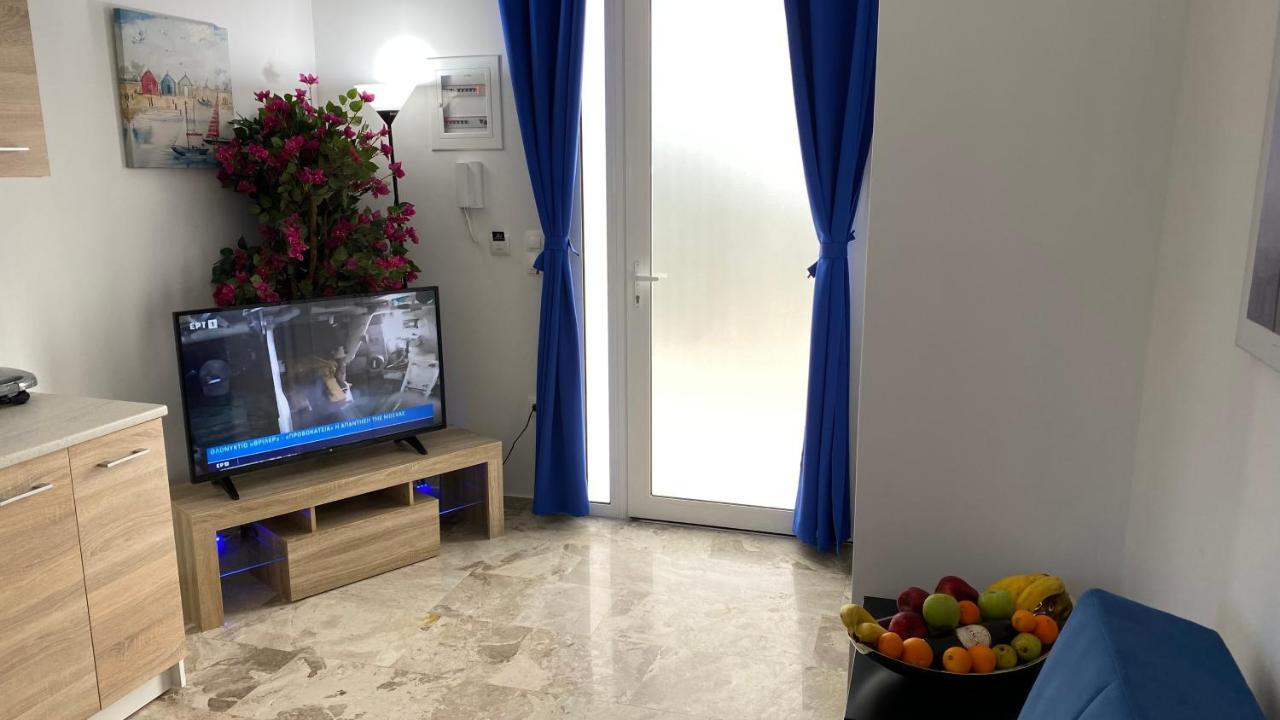 Patras Blue Suite Екстериор снимка