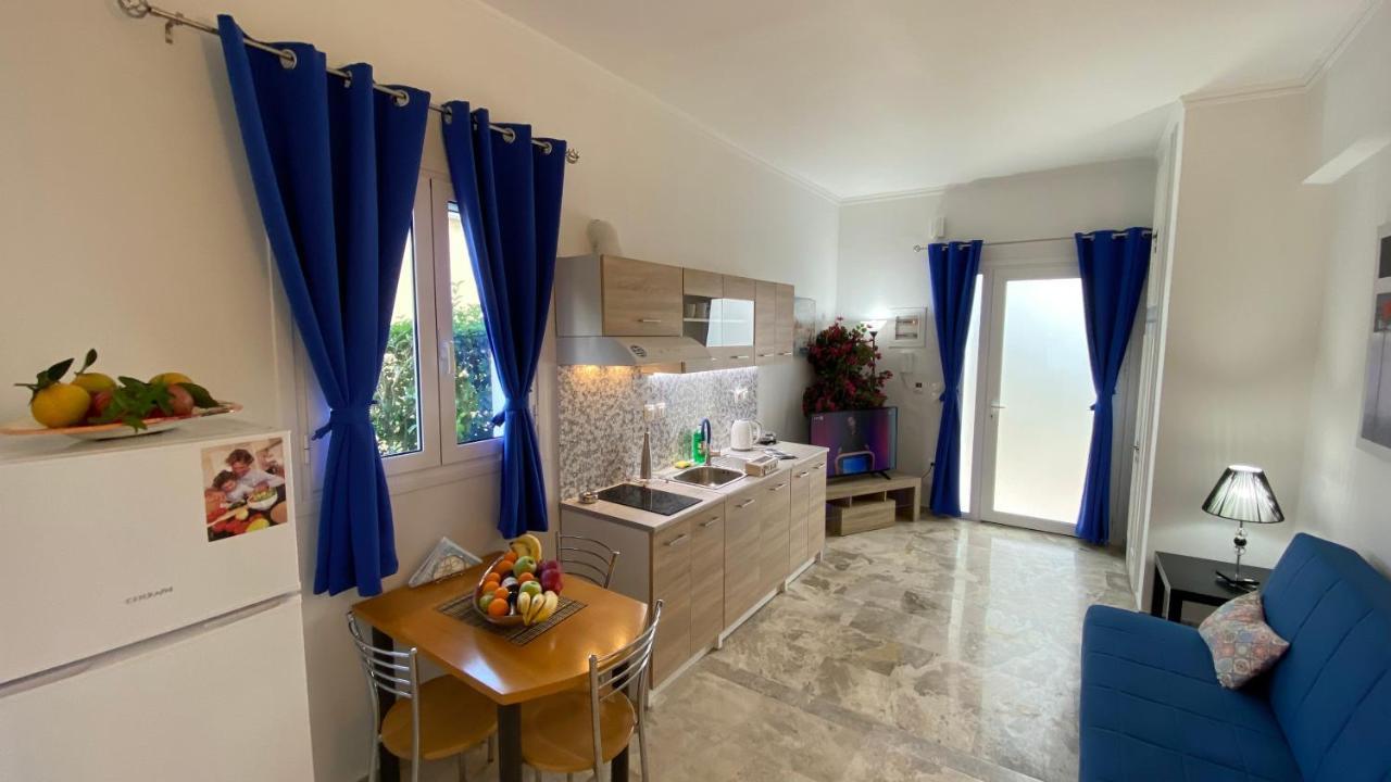Patras Blue Suite Екстериор снимка