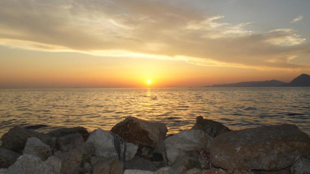 Patras Blue Suite Екстериор снимка